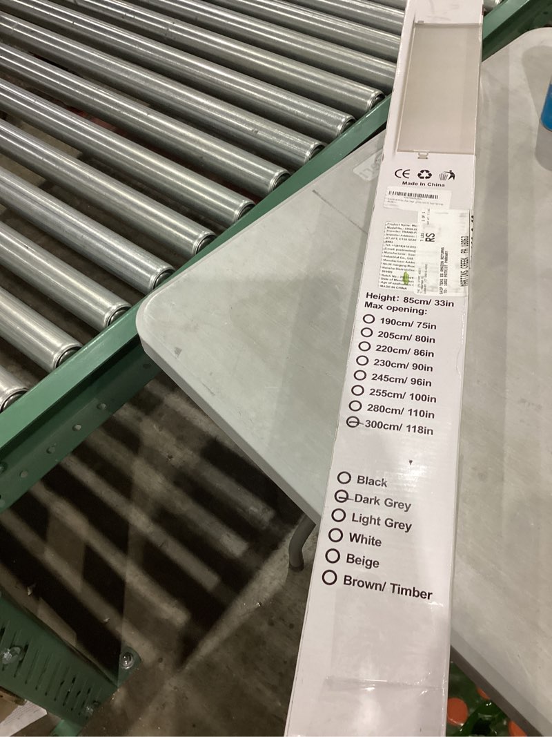 Condition photo showing Good Condition for Reinforced 120 Inch Extra Large Baby Gate for Doorway, 33 Inch Tall Retractable Baby Gates Extra Wide, 10 Ft Mesh Gates for Kids and Pets, Outdoor Retractable Gate for dogs with Reinforced Strip, Gray Gray 33" Tall x 120" Wide? With Reinforced Strip?