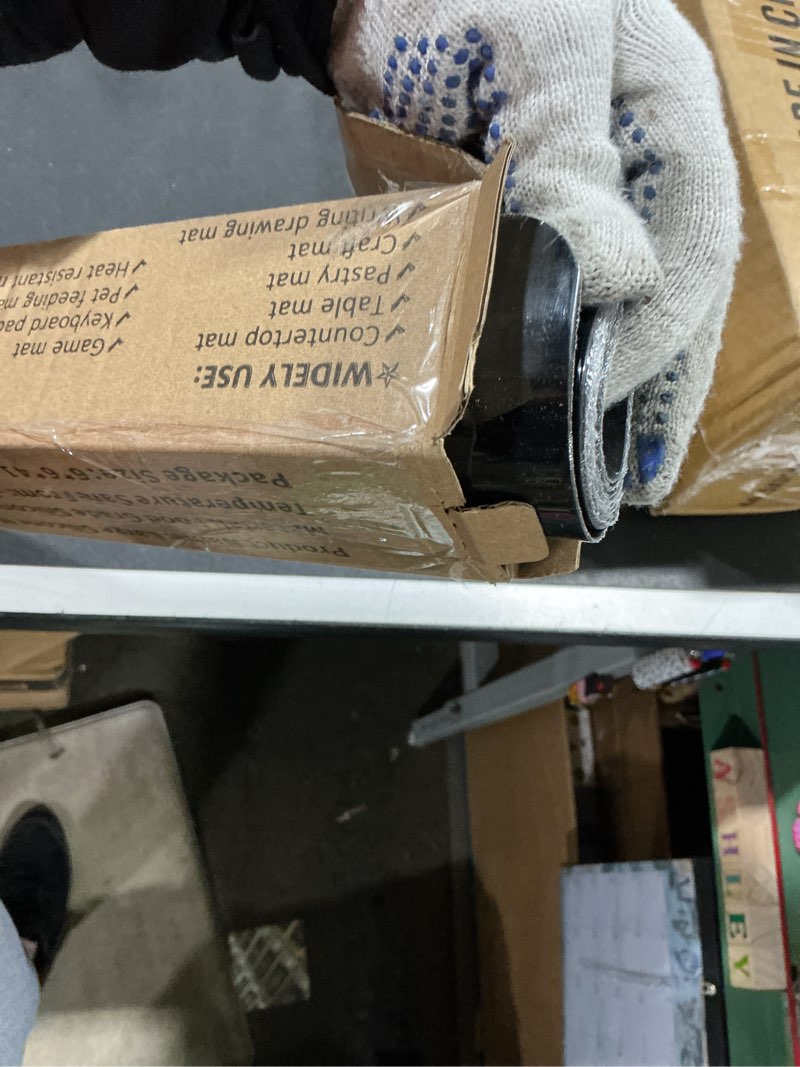 Condition photo showing Good Condition for 49.2''x15.7''(125cmx40cm) Extra Large Silicone Mat, Silicone Mats for Kitchen Countertop, Heat Resistant Mat Kitchen Island Countertop Protector, Waterproof Kitchen Counter Mats, Black Black 49.2"L x 15.7"W