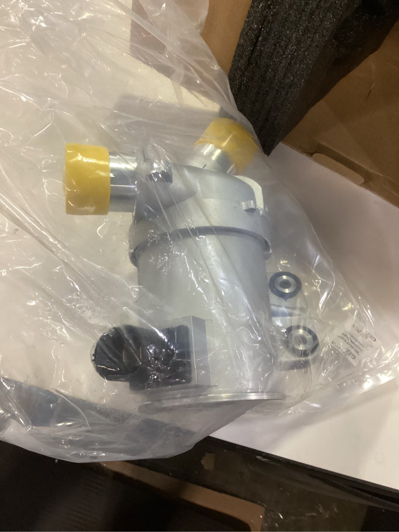 Condition photo showing New/Like New for DS7Z8C419D Electric Water Pump Coolant Pump Compatible with Fusion 2013-2020 C-Max 2013-2018 SSV Plug-In Hybrid 2019-2020 MKZ 2013-2020 L4 2.0L, OE:DS7E8C419BA DS7Z8C419BA