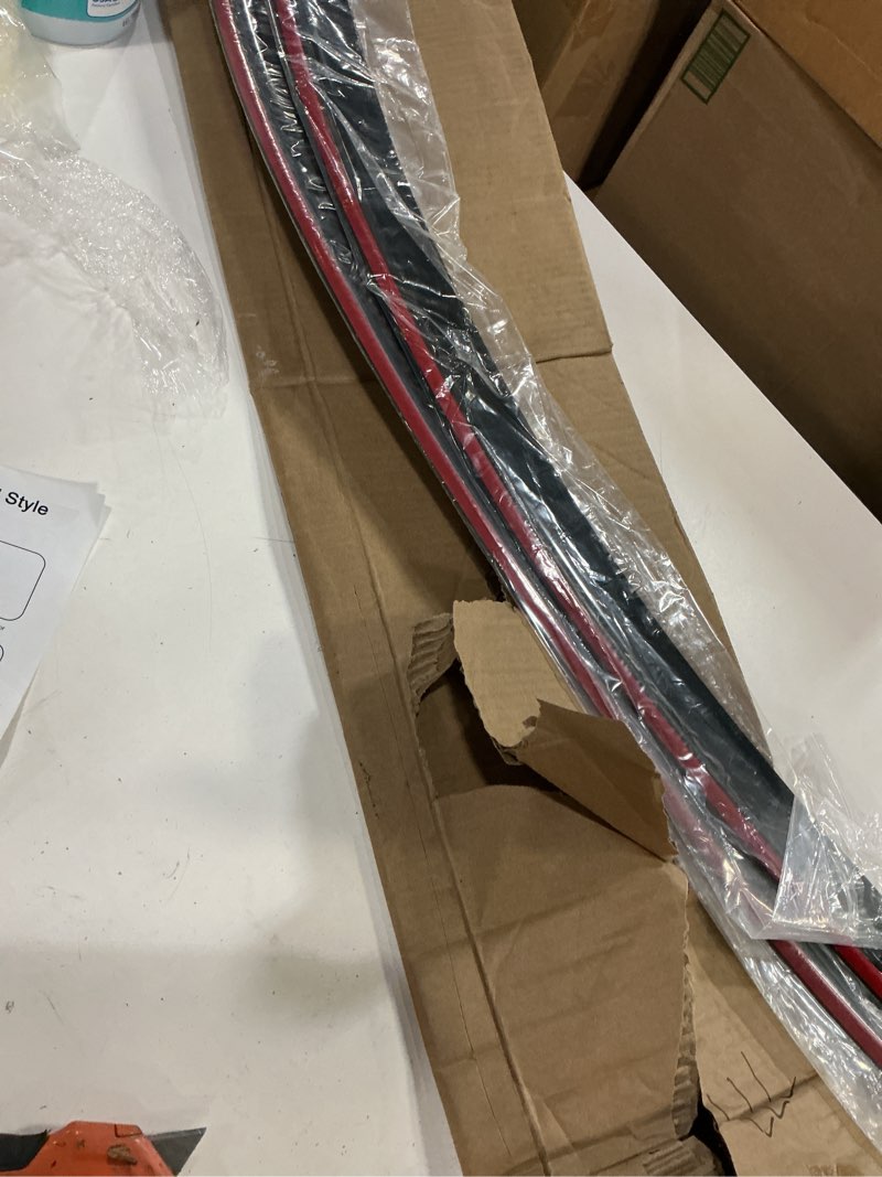 Condition photo showing New/Like New for rear window visors 