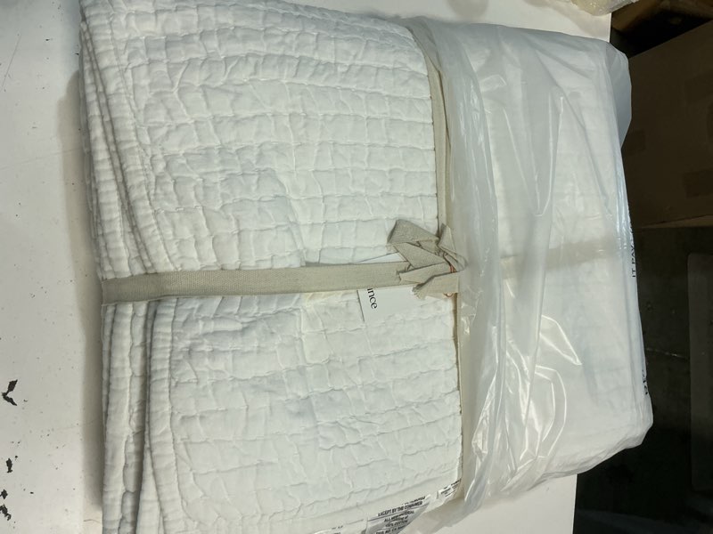 Condition photo showing Good Condition for quince european linen cotton stitch quilt set, king/cal king, white