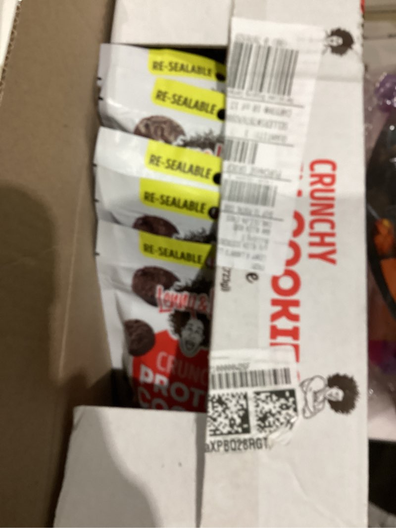 Condition photo showing New/Like New for Lenny & Larry's The Complete Crunchy Cookie, Chocolate Chip, 6g Plant Protein, Vegan, Non-GMO, 1.25 Ounce Pouch (Pack of 12)