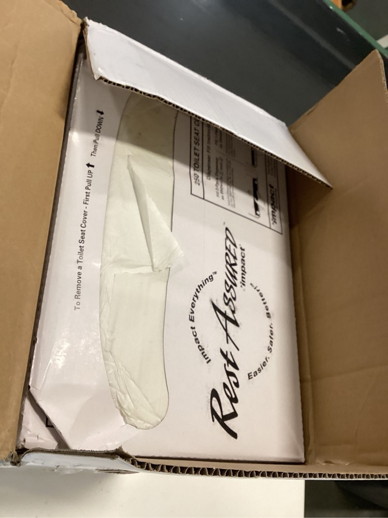 Condition photo showing Good Condition for Rest Assured Seat Covers 14.25 x 16.85  White  250/Pack  20 Packs/Carton