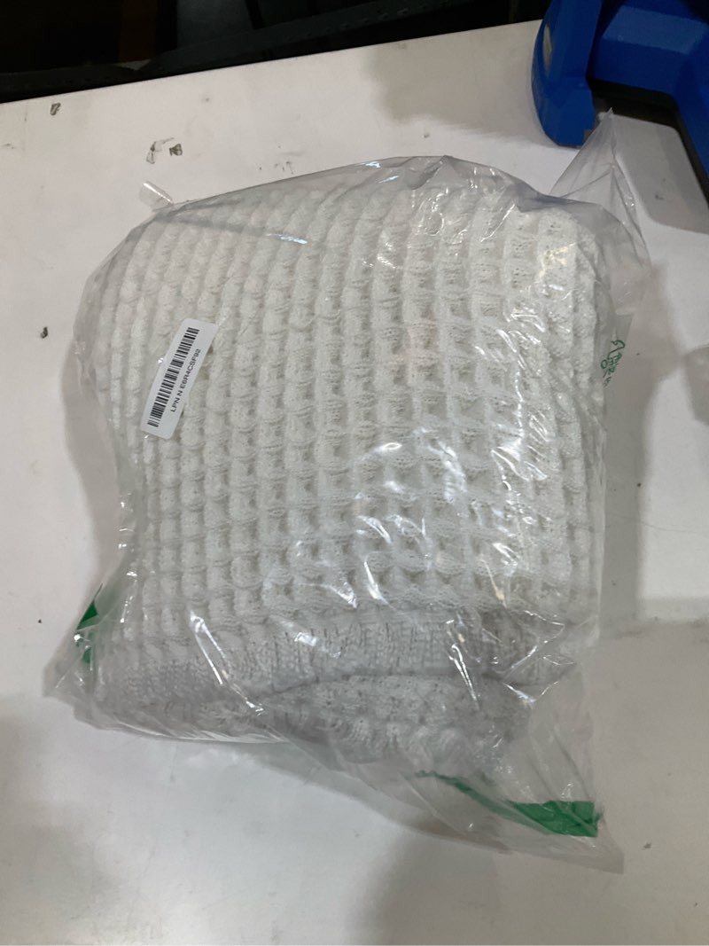 Condition photo showing Good Condition for smiry waffle bath mat 59x35, extra soft absorbent bathroom rugs, non slip machine washable quick dry bath rugs for bathroom floor, tub, shower, home decor accessories, white white rectangular 59'' x 35''