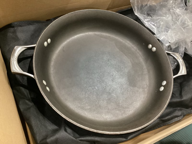 Condition photo showing As Is for non stick frying pans set 8, 10, and 12 inch 6 pcs skillet with tempered glass lids, stay-cooling handle, pfoa free non toxic dishwash & oven safe kithchen cookware set compatible all cooktops stainless steel