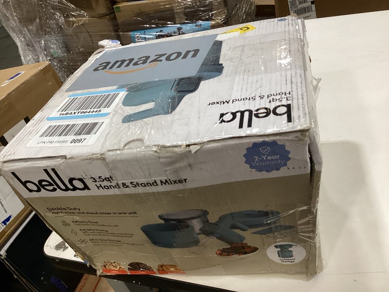 Condition photo showing Good Condition for hand mixer