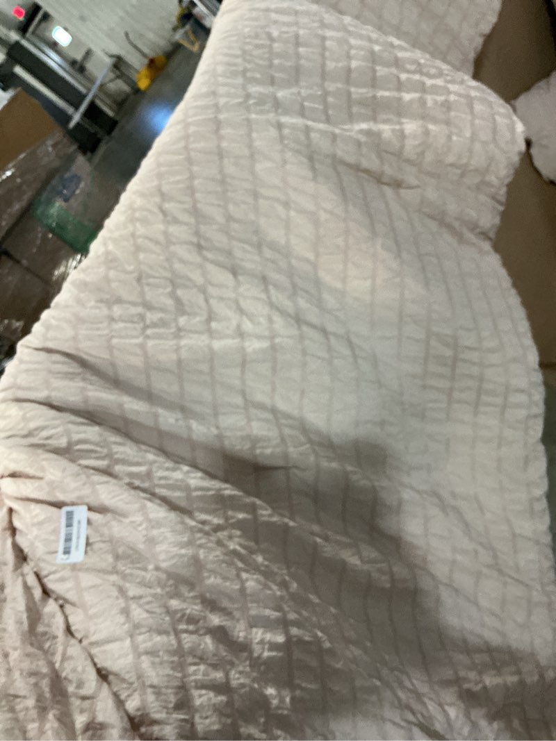 Condition photo showing Good Condition for muxhomo 7 pieces queen comforter set, seersucker bed in a bag queen size, all season luxury bedding set with comforter, flat sheet, fitted sheet, pillowcases & shams, beige queen (88"x88") 01 - beige