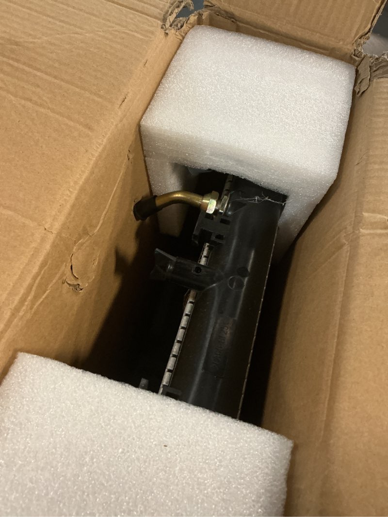Condition photo showing Good Condition for autosaver88 atrd1002vc01 radiator compatible with civic aluminum radiator, eng d16/d15/b16, 19010p03505, 19010p07024, 19010p07014 1992-2000 honda civic 1.5l/1.6l