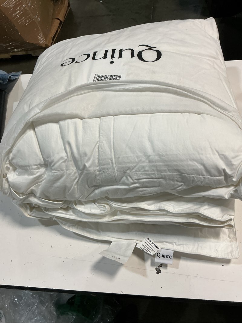 Condition photo showing Good Condition for quince ultra-warm premium down alternative comforter, king/cal king, white