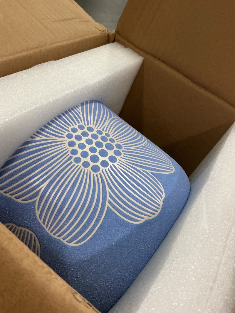 Condition photo showing Good Condition for YBX 8 Inch + 6 Inch White Flower Pattern Plant Pots, Sand Glazed Ceramic Planter with Drainage Hole, Flower Pots for Indoor Plants, Blue