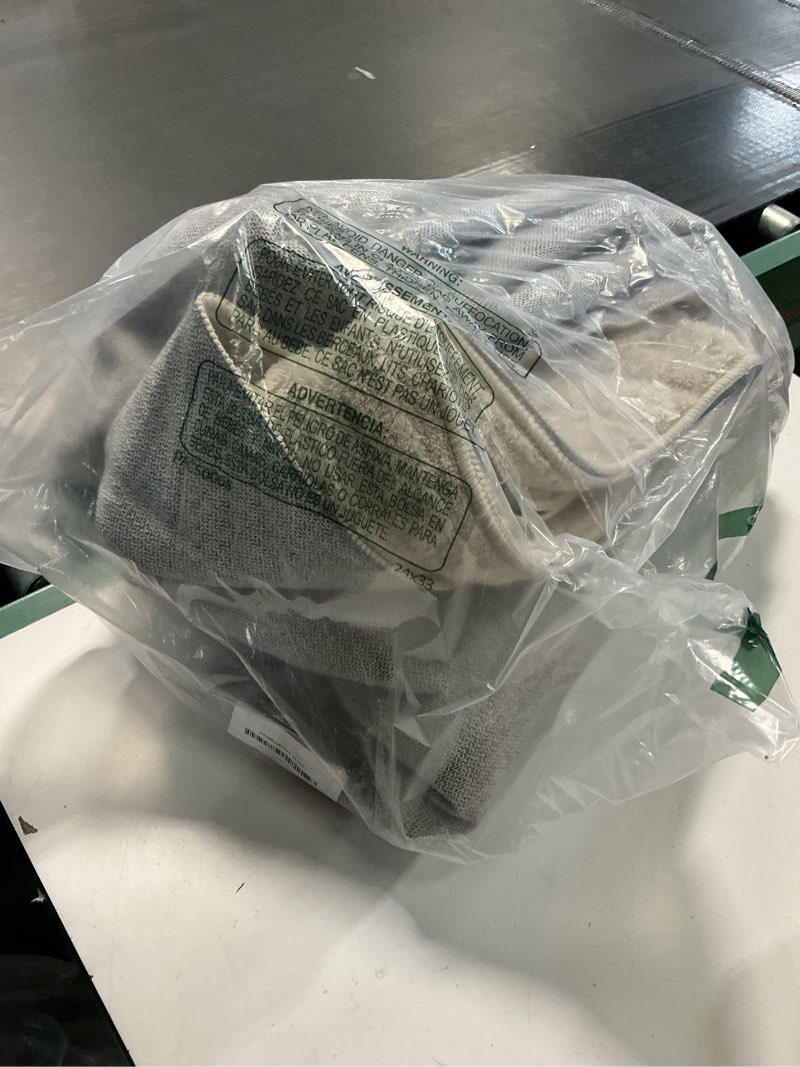 Condition photo showing Good Condition for SHACOS Soft Cozy Fluffy Arch Pattern High-Low Pile Textured Area Rug 5'3"x7'3" Non Slip Washable Modern Geometric Rug Stain Resistant Contemporary Carpet for Living Room Bedroom Dining Room, Beige 5'3"x7'3" Beige