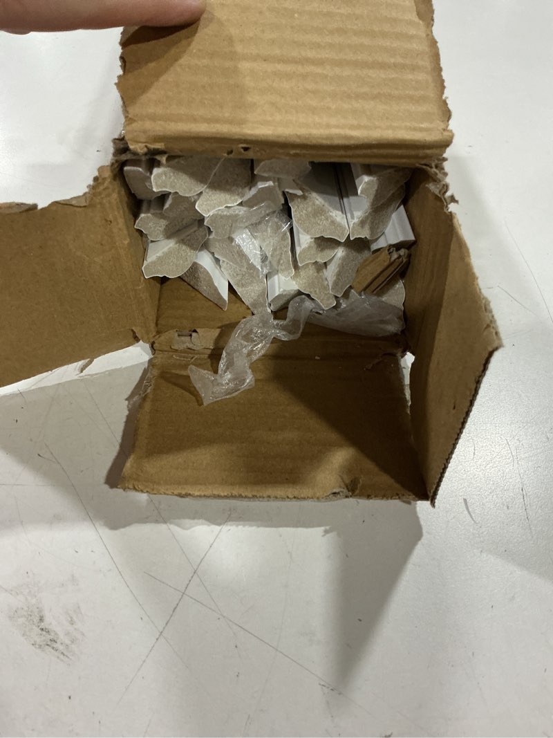 Condition photo showing Good Condition for coukiu pre-cut 6 set peel and stick wall molding trim kit, 16" x24" premade wainscoting panels, self adhesive moulding panel for interior walls picture frame 16"x24" 6-frame,white