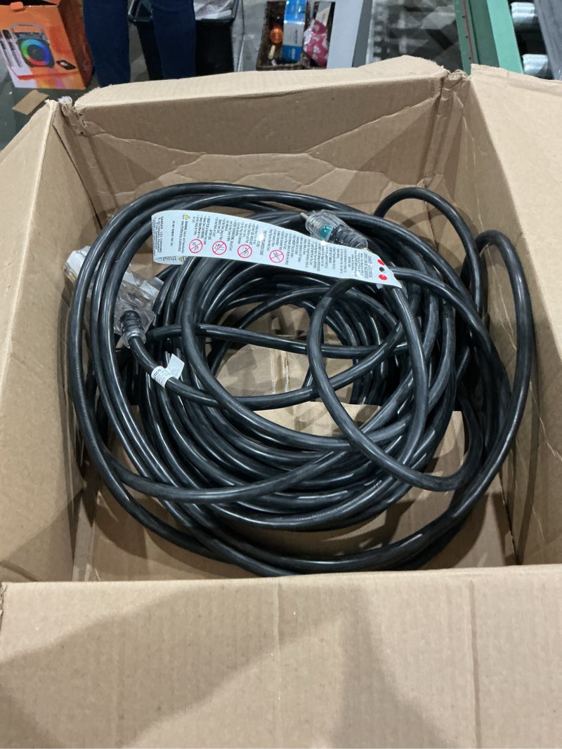 Condition photo showing Good Condition for similar toronce ip65 profeesional hand-built 14 awg male nema5-15p to sac3fx powercon true cable?10 feet?
