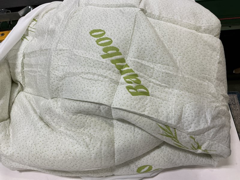 Condition photo showing As Is for Mattress Topper Twin XL Size Viscose Derived from Bamboo, Thick Soft Pillow Top Mattress Pad Cover for Back Pain, Mattress Protector with 8-21 Inch Deep Pocket, White White Twin XL