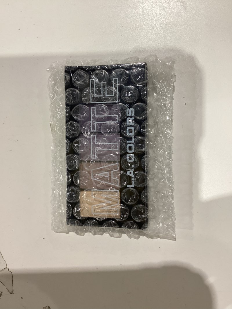 Condition photo showing New/Like New for L.A. COLORS 5 Color Matte Eyeshadow Palette, Purple Cashmere CEM473