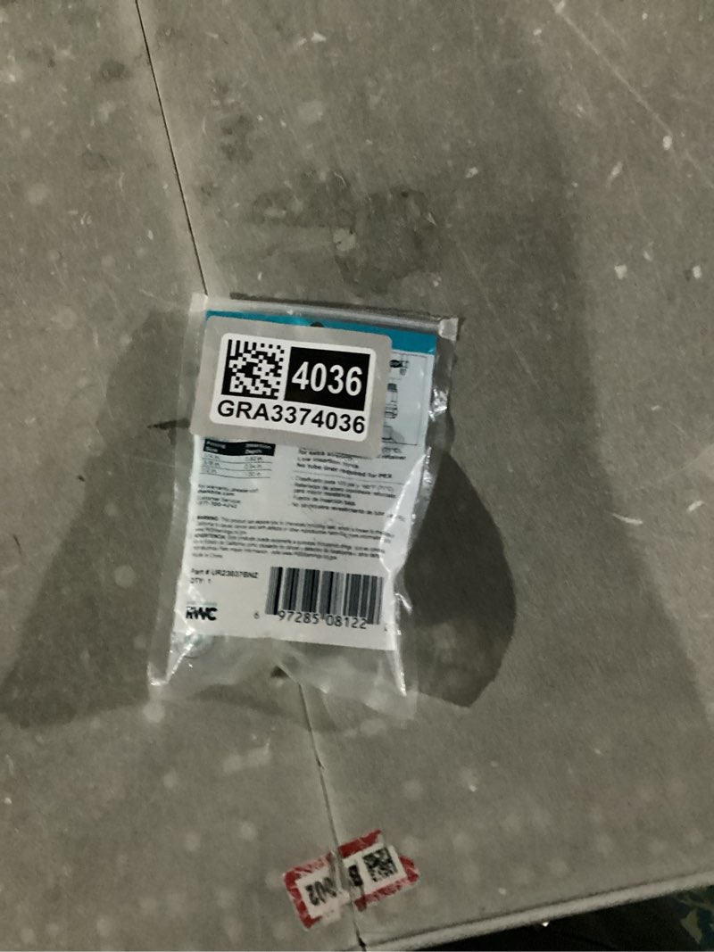 SharkBite 1/2-in Push-to-connect x 3/8-in Compression Brass Quarter turn Stop Straight valve Item #5233286 | Model #UR23037Z 