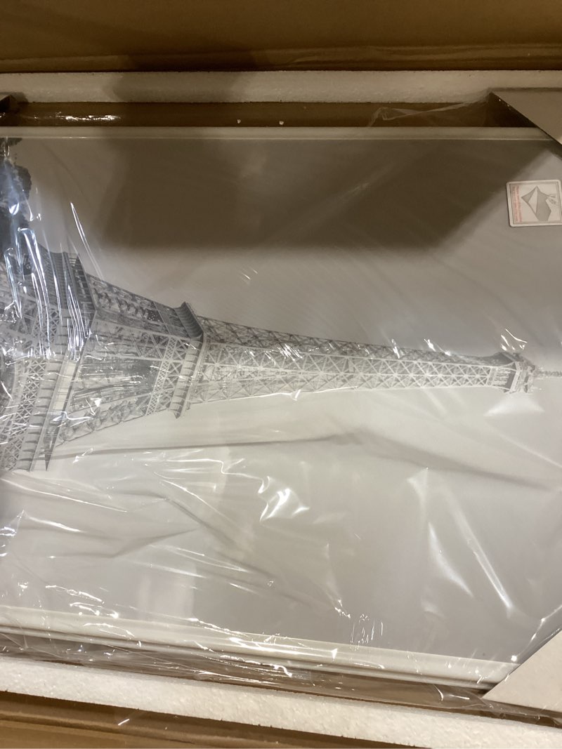 Condition photo showing Good Condition for upsimples 16x24 picture frame white 3 pack, scratch-proof poster frames 16 x 24 for photo gallery - slide-in strips, horizontal or vertical wall mounting white 16x24