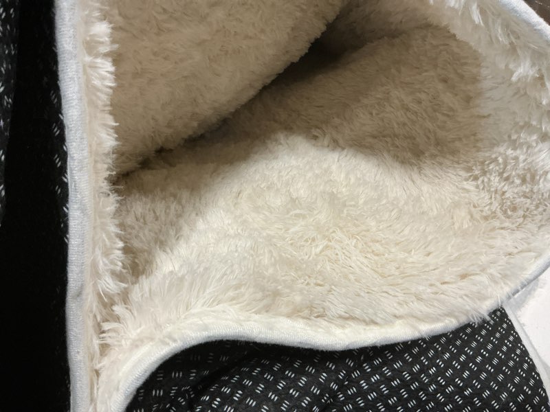 Condition photo showing Good Condition for ophanie 7x9 area rugs, upgrade non-slip fluffy soft rugs for living room, large shag ivory fuzzy plush rug, shaggy big carpets for bedroom, kids boys girls dorm nursery home decor aesthetic 2- ivory rectangular 7' x 9' (rectangular)