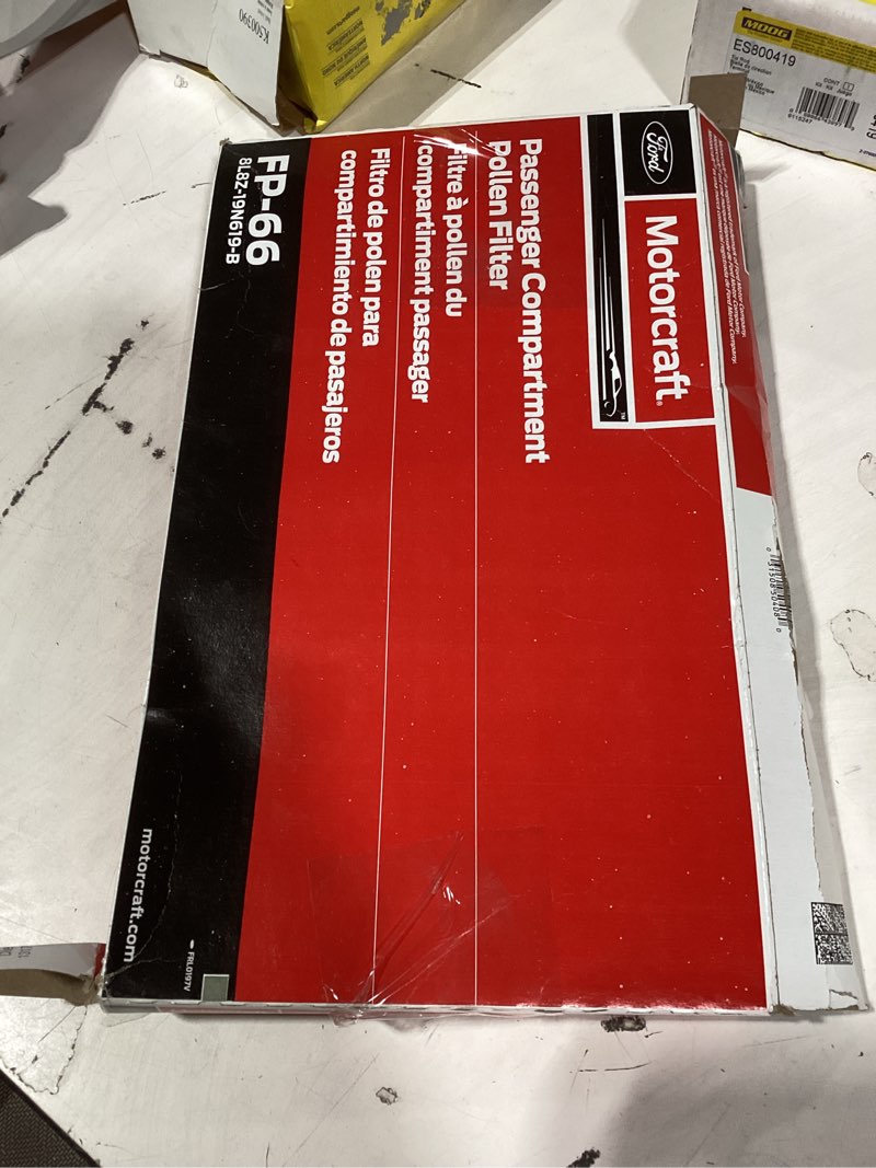 Condition photo showing Good Condition for motorcraft fp-66 cabin air filter