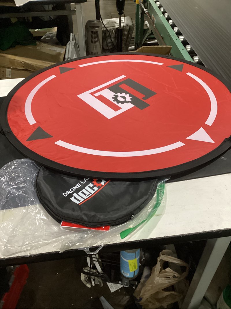 Condition photo showing Good Condition for deco gear universal drone landing pad - 29.5" folding double-sided with ground spokes and carrying case - drones, quadcopters, aircraft