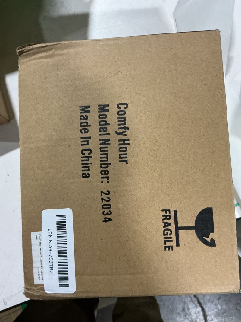 Condition photo showing Good Condition for Comfy Hour Western Retro Collection Resin Moose and Bear Fishing Salt and Pepper Bottle Holder (Bottle Not Included)