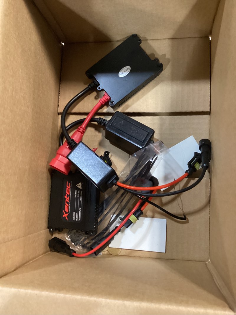 Condition photo showing As Is for Xentec H7 6000K HID Xenon Bulb with 35W SLBDC Slim Ballast Bundle (Ultra White)