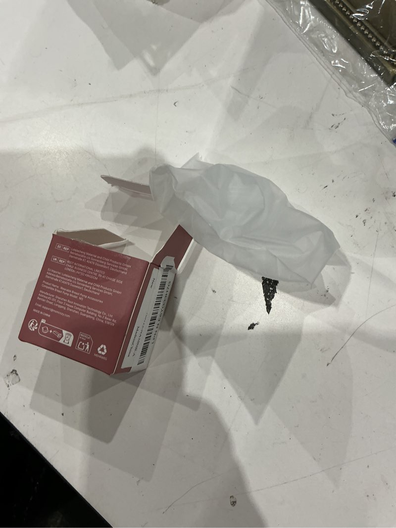 Condition photo showing Good Condition for momcozy m5 duckbill valves. original m5 breast pump replacement accessories, 4 pcs m5-duckbill valve*4
