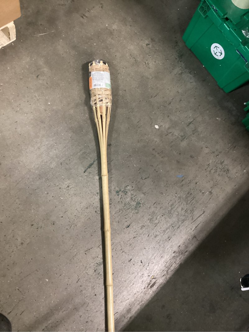 Condition photo showing New/Like New for torch tiki luau bmbo 57"24