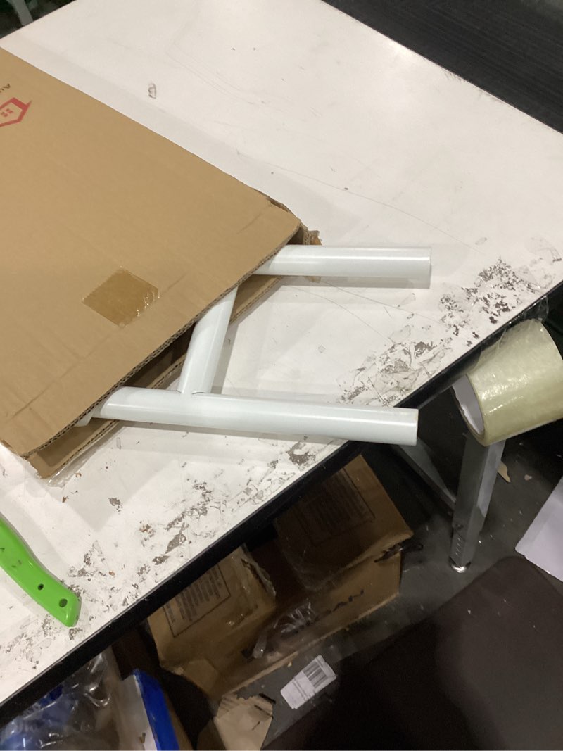 Condition photo showing Good Condition for Auroras Handrails for Outdoor Steps, Sturdy Wall Mount Handrail for 1-3 Steps, 28.7" Stainless Steel Railing for Outdoor & Indoor, Garage, Porch, Yard and Garden Stairway (White)