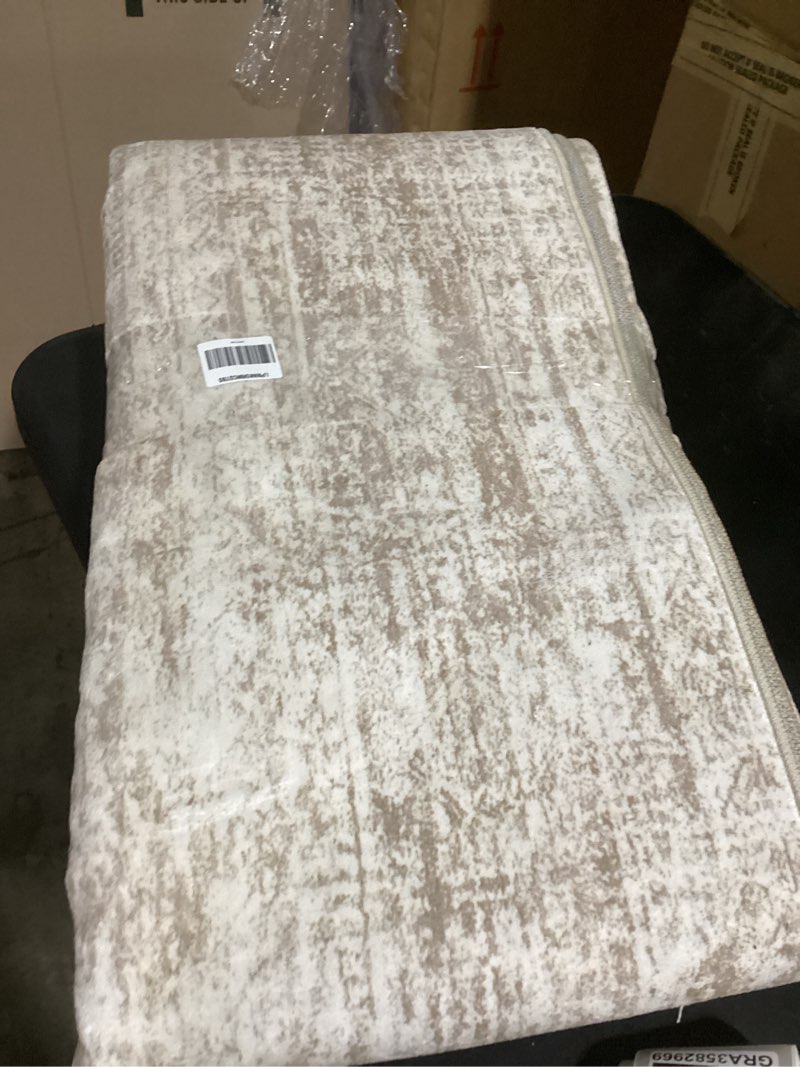Condition photo showing Good Condition for washable area rug 8x10, large soft rugs for living room vintage beige carpet 8x10 area rugs for bedroom dining room non-slip stain resistant under table rug beige 8' x 10' (rectangular)