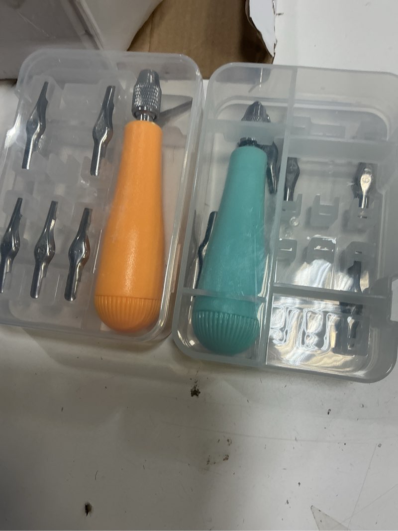 Condition photo showing New/Like New for Umigy 6 Pack Craft Linoleum Cutter Kit Carving Tools Assortment Linocut Tools Block Cutters for Block Printing, Assorted Colors