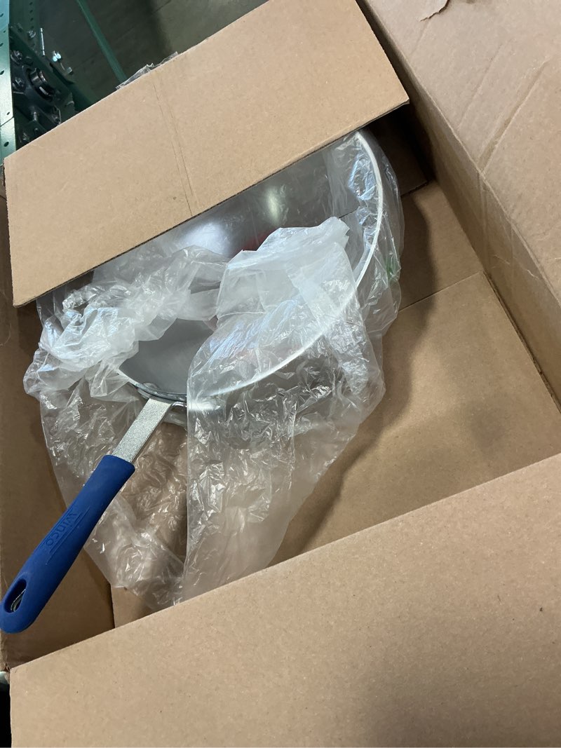 Condition photo showing Good Condition for Winco Aluminum Stir Fry Pan, 11-Inch,Silver