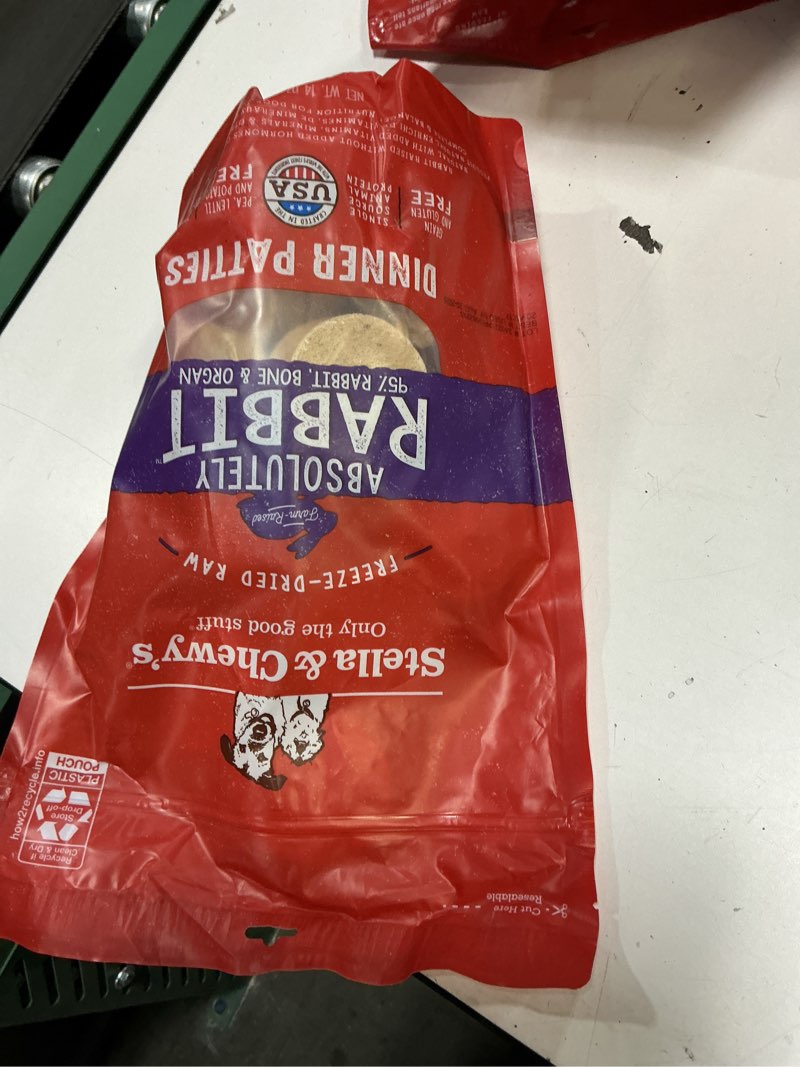 Condition photo showing New/Like New for (Best if used by aug -20-2025)Stella & Chewy's Freeze-Dried Raw Dinner Patties - Absolutely Rabbit Recipe - High Protein Grain-Free Puppy & Dog Food - Perfect For Picky Eaters - 14 oz Absolutely Rabbit 14 Ounce (Pack of 1)