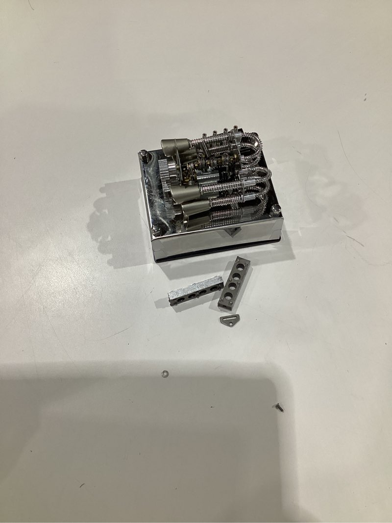 Condition photo showing As Is for MINI V8 Engine Kit That Runs On Gas, Full-Metal Mechanical V8 Engine Model - Dynamic Running Simulation, Steampunk Collectible Desktop Decor & Ready-to-Play Gift for Adults & Enthusiasts