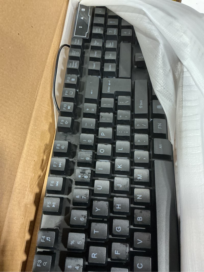 Condition photo showing New/Like New for logitech g413 se full-size mechanical gaming keyboard - backlit keyboard with tactile mechanical switches, anti-ghosting, compatible with windows, macos - black aluminum full size keyboard