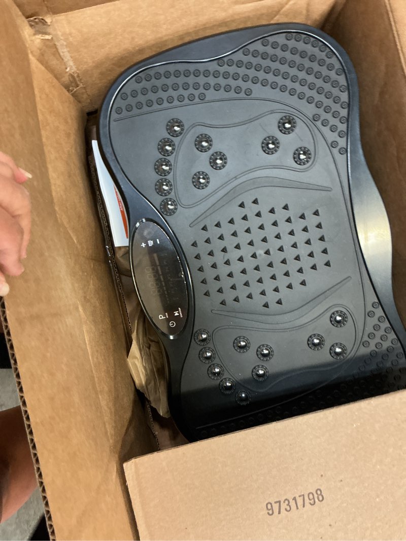 Condition photo showing As Is for glylf a306 vibration plate exercise machine 