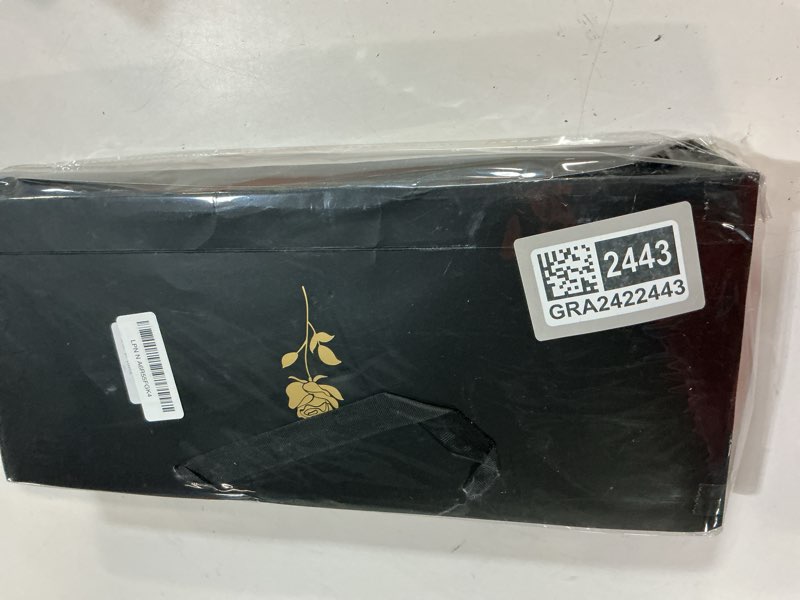 Condition photo showing New/Like New for Empty I Love You Box for Flowers Thicker Valentines Box style1