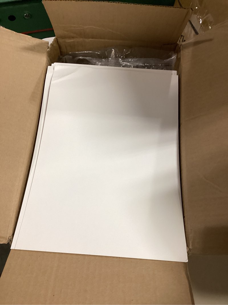 Condition photo showing Good Condition for Set of 200 Fabric Organizer Boards Measuring 7.5 X 10.5 Inches,Neat and Easy Comic Book Boards for Fabric Storage,Magazines and Books,This Includes 400 Plastic Alligator Clips for Secure Fastening