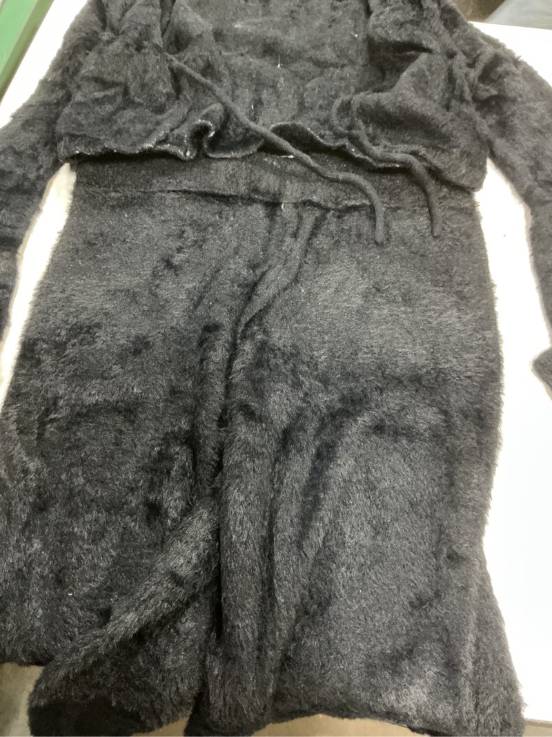 Condition photo showing As Is for (size:xl)special one los angelos two piece black faux fur set crop top xl pants 1x