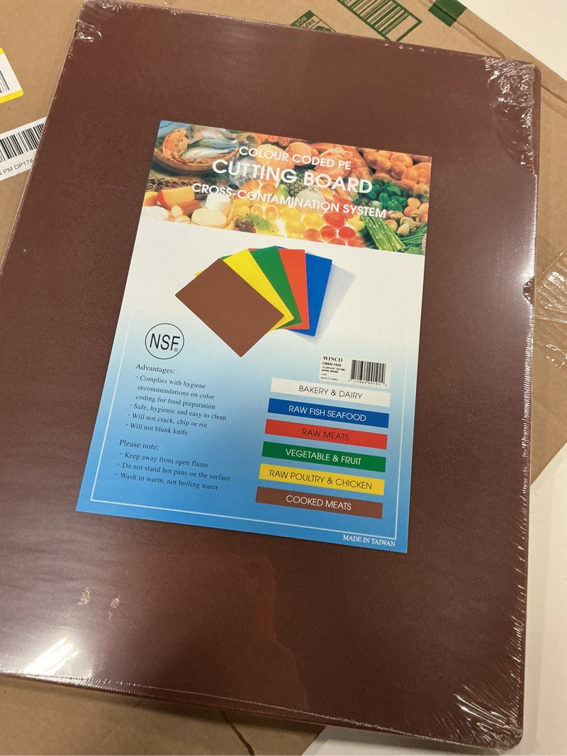 Condition photo showing Good Condition for winco cbbn-1520 cutting board, 15-inch by 20-inch by 1/2-inch, brown