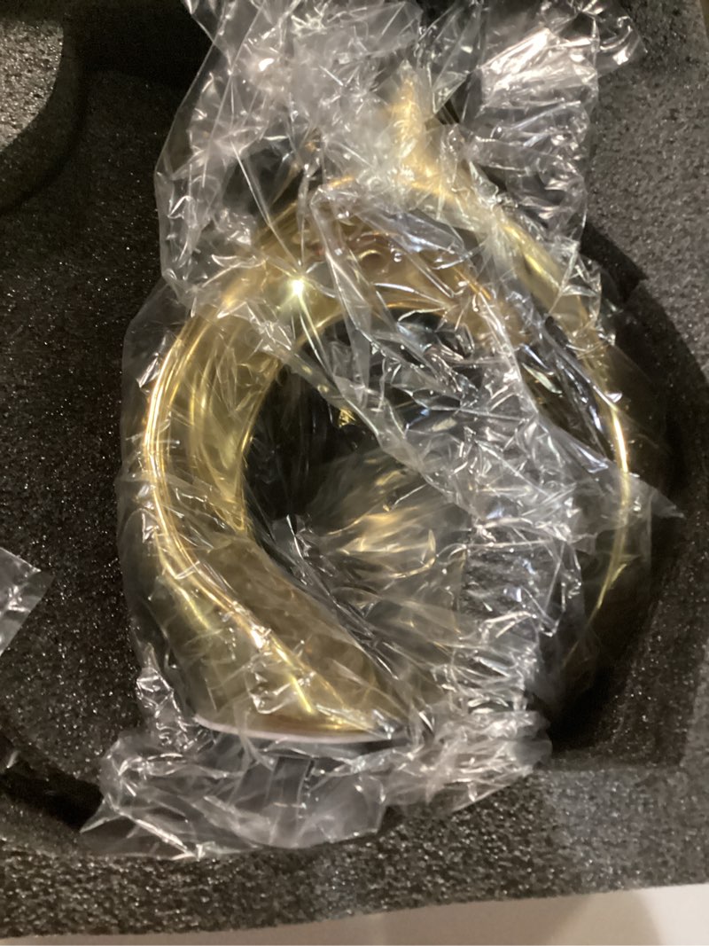 Condition photo showing New/Like New for oliruim Navy Blue Home Decor Ceramic Vase, Navy Blue Gold Round Vase with Holes Set of 2, Suitable for Wedding Entrance Decoration, Bookshelf, Mantel, Unique Home Decor (Blue Gold)