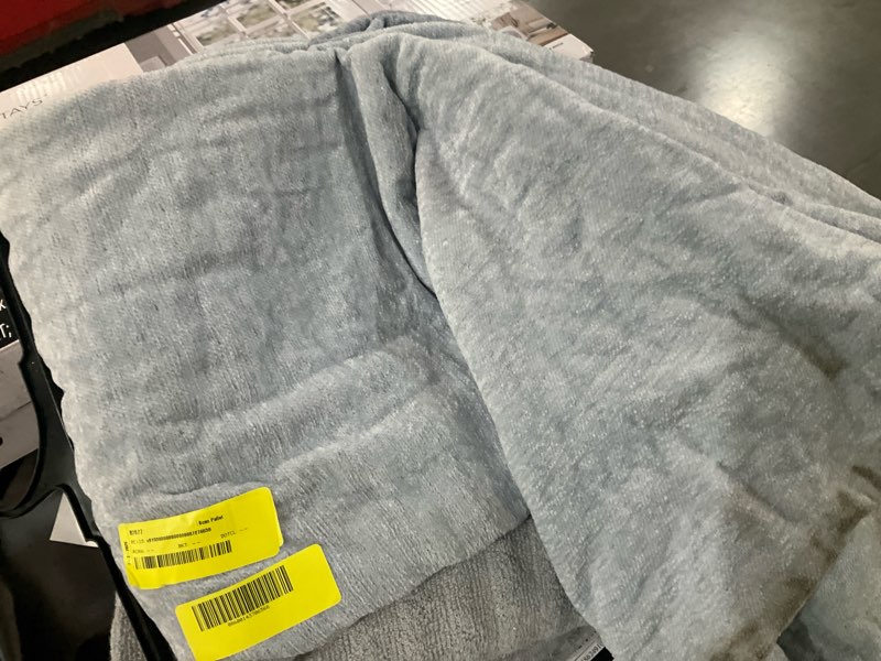 throw blanket