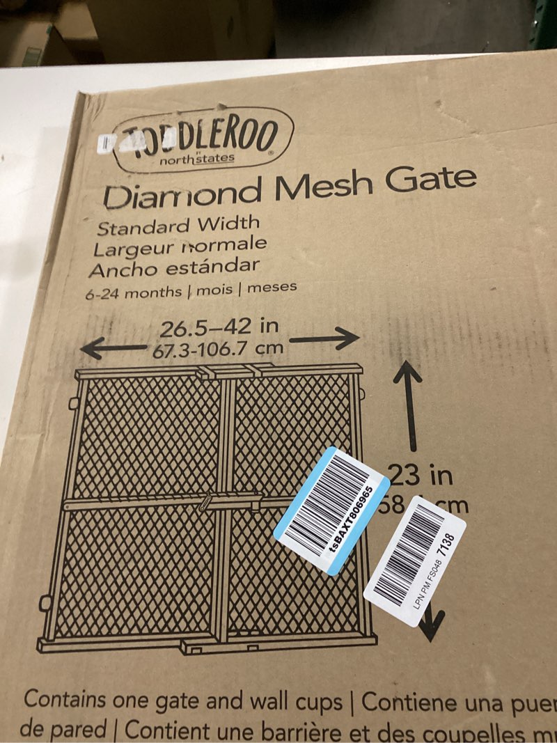 Condition photo showing New/Like New for toddleroo by north states - diamond mesh wooden baby gate: pressure mounted baby gate for doorways - adjustable 26.5 to 42 inches wide - 23 inches tall
