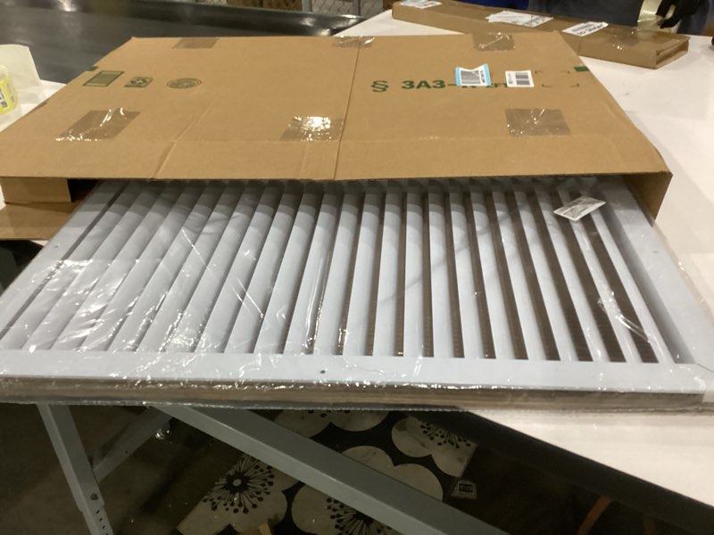 Condition photo showing Good Condition for 6x4 inch (duct opening) air return vent cover decorative – premium aluminum ac vent cover for ceiling & wall, rustproof grille, ideal for home hvac grille, durable & easy to install by aclaminaire 6" x 4" duct hole