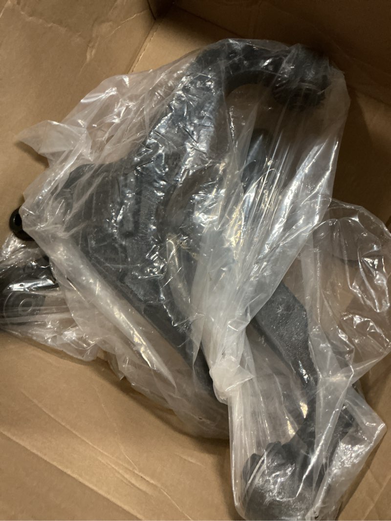 Condition photo showing Good Condition for front lower control arms for jeep liberty 2002 2003 2004 2005 2006 2007 driver & passenger side suspension kit k641558 k641559-2pcs