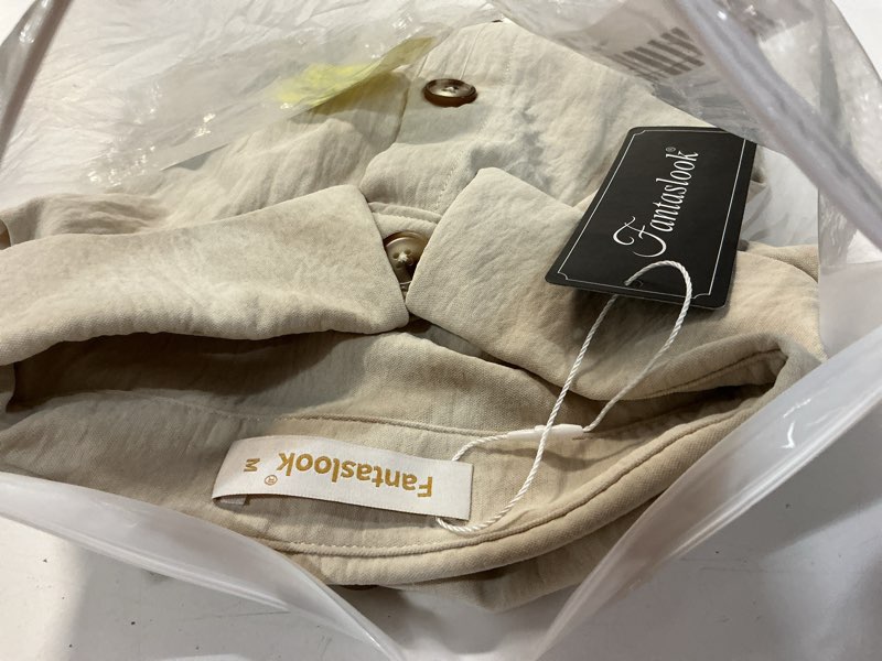 Condition photo showing Good Condition for fantaslook womens button down shirts lapel short sleeve shirt collared pocketed casual blouses summer tops(m)