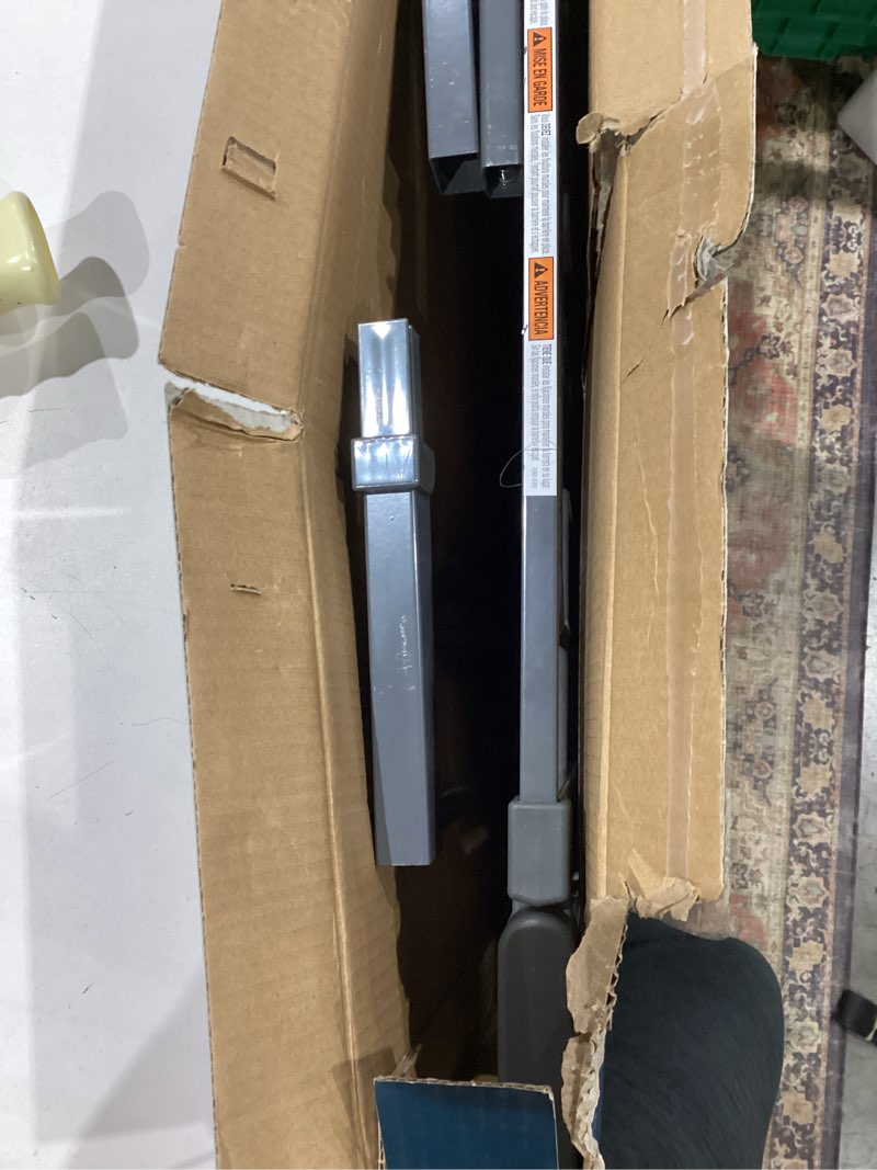 Condition photo showing Good Condition for safety 1st contemporary tall-and-wide gate, grey