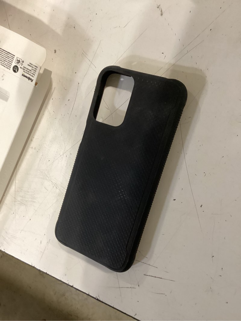 Condition photo showing Good Condition for body glove textured gel phone case for motorola moto g play (2024) - black