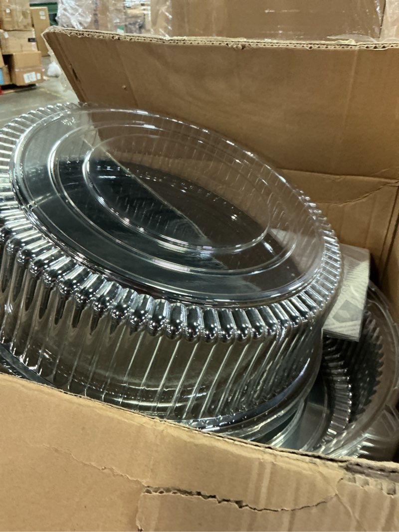 Condition photo showing Good Condition for 14 inch black flat elegant trays with lid, deli tray – 25/case