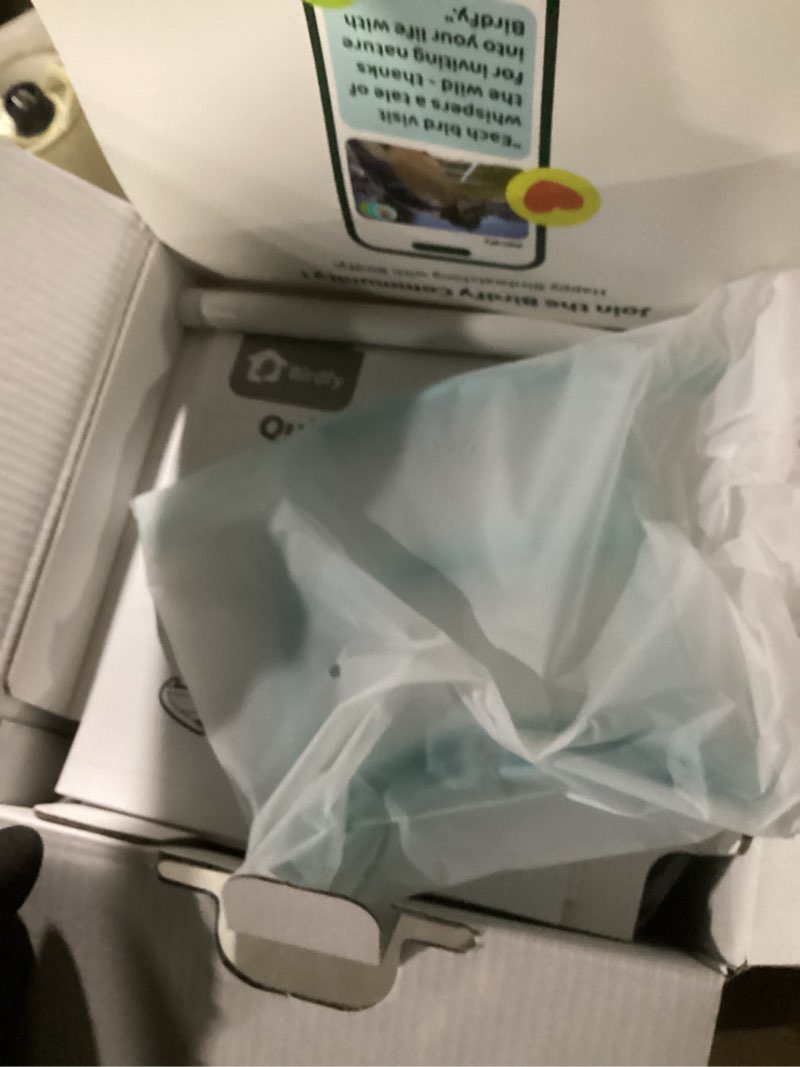 Condition photo showing Good Condition for NETVUE by Birdfy Smart Bird Feeder with 2K HD AI Camera Solar Powered, Wireless Wildbird Watching, Live Stream&Color Night Vision, Auto-Capture & Notify, Free Cloud Storage(AI by Subscription) Blue